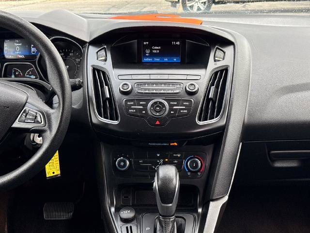 Certified 2018 Ford Focus SE w/ Interior Protection Package FWD image 12
