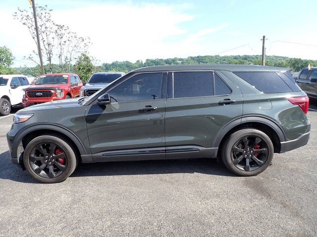 Certified 2022 Ford Explorer ST w/ Equipment Group 401A AWD/4WD image 2