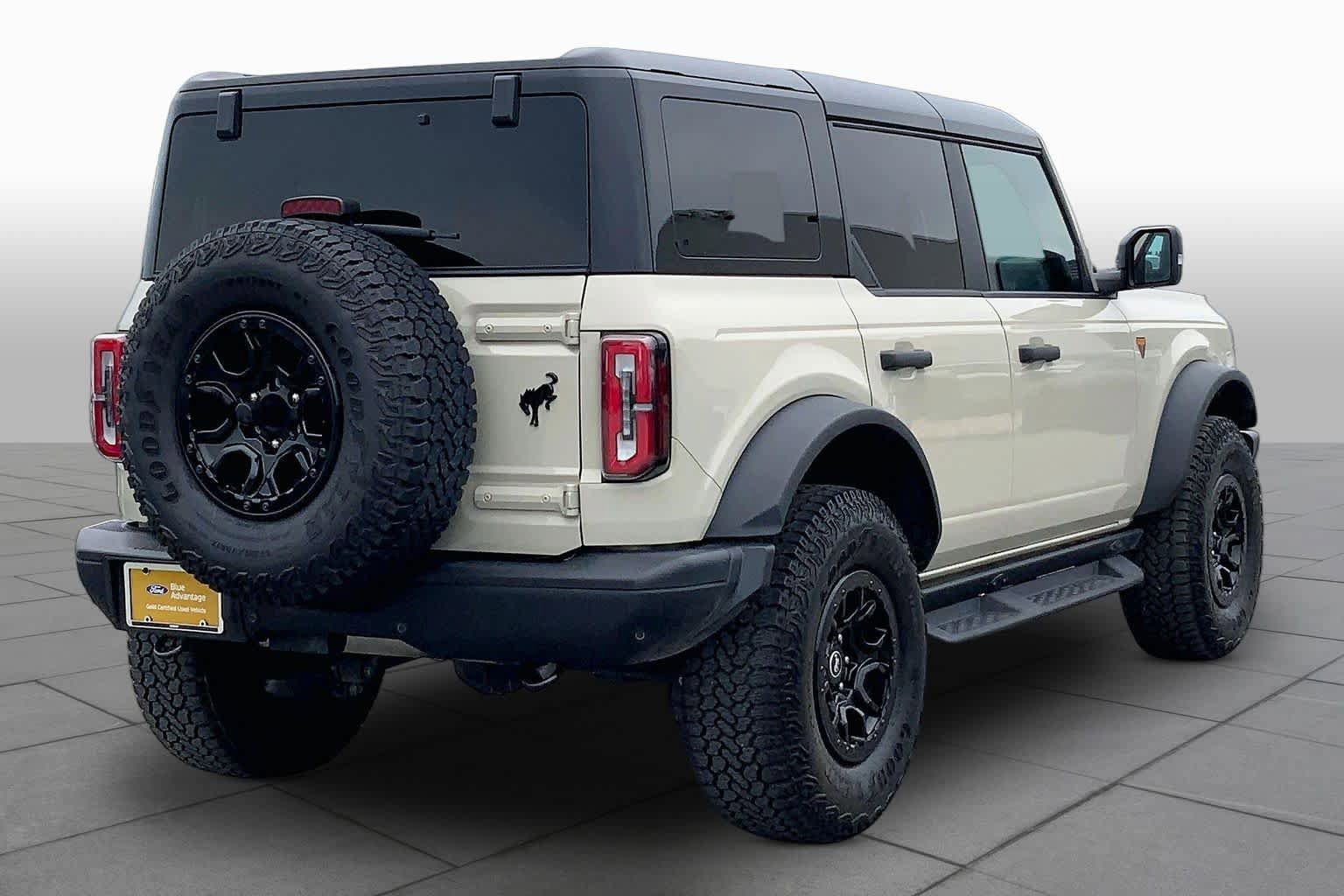 Certified 2025 Ford Bronco Badlands AWD/4WD image 13