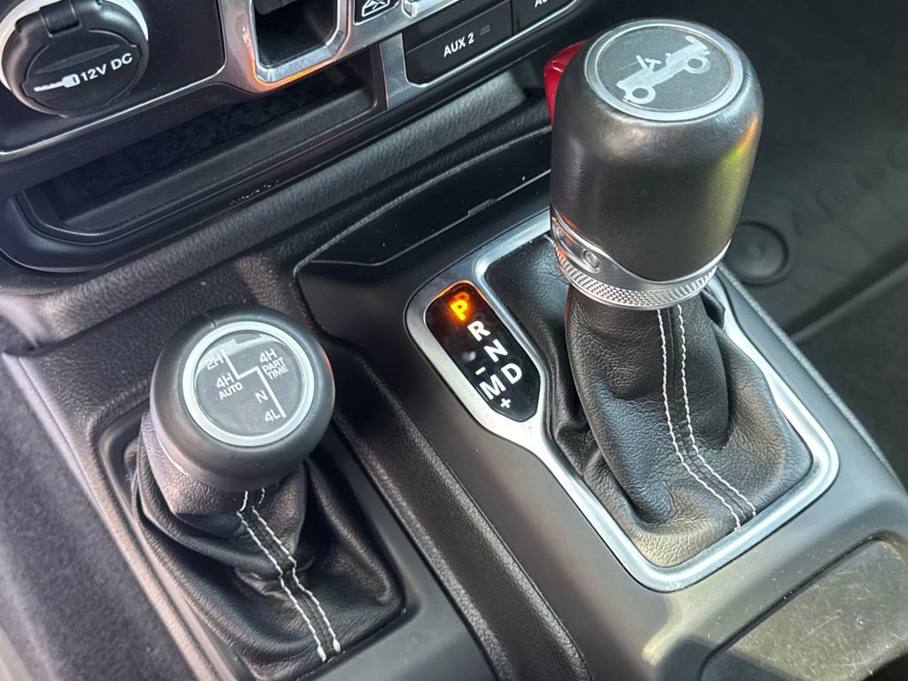 Used 2019 Jeep Wrangler Unlimited Sahara w/ Quick Order Package 24M Moab image 11