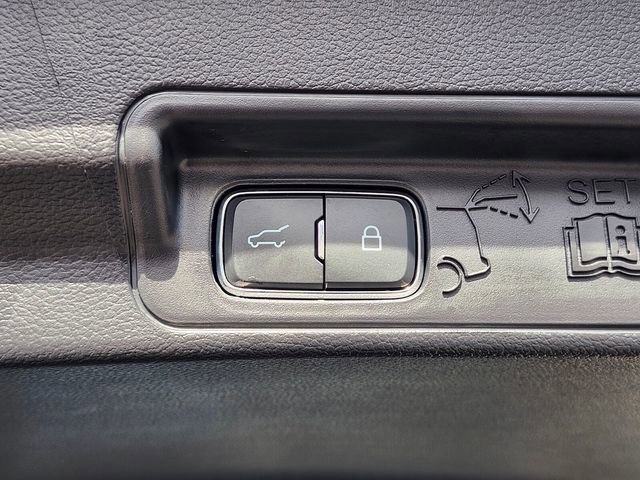 Certified 2025 Ford Explorer Platinum w/ LUX Leather Package image 37