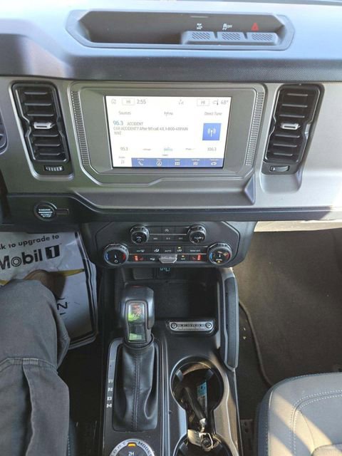 Certified 2022 Ford Bronco Outer Banks AWD/4WD image 4