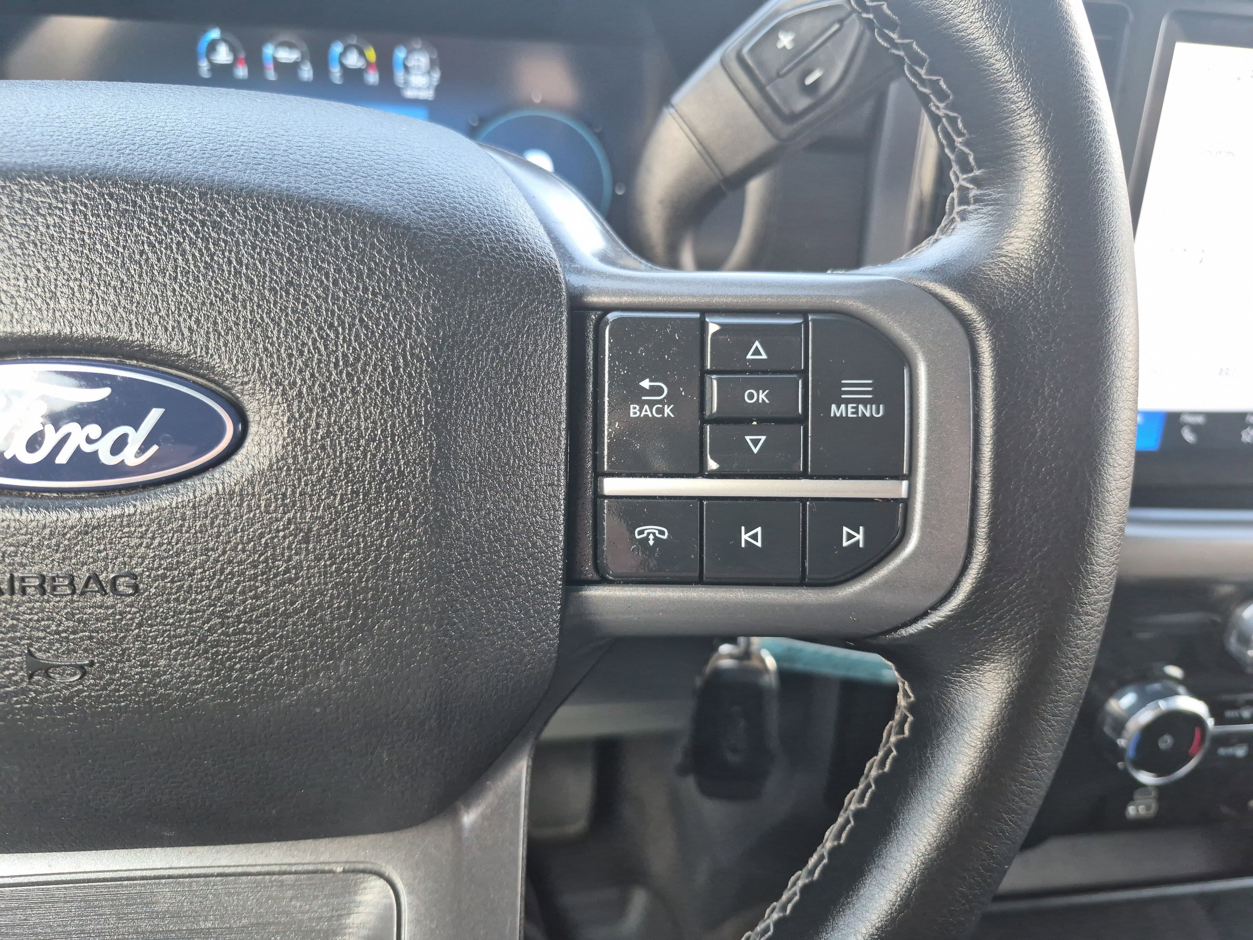 Certified 2025 Ford F150 XLT w/ Equipment Group 301A Standard image 29