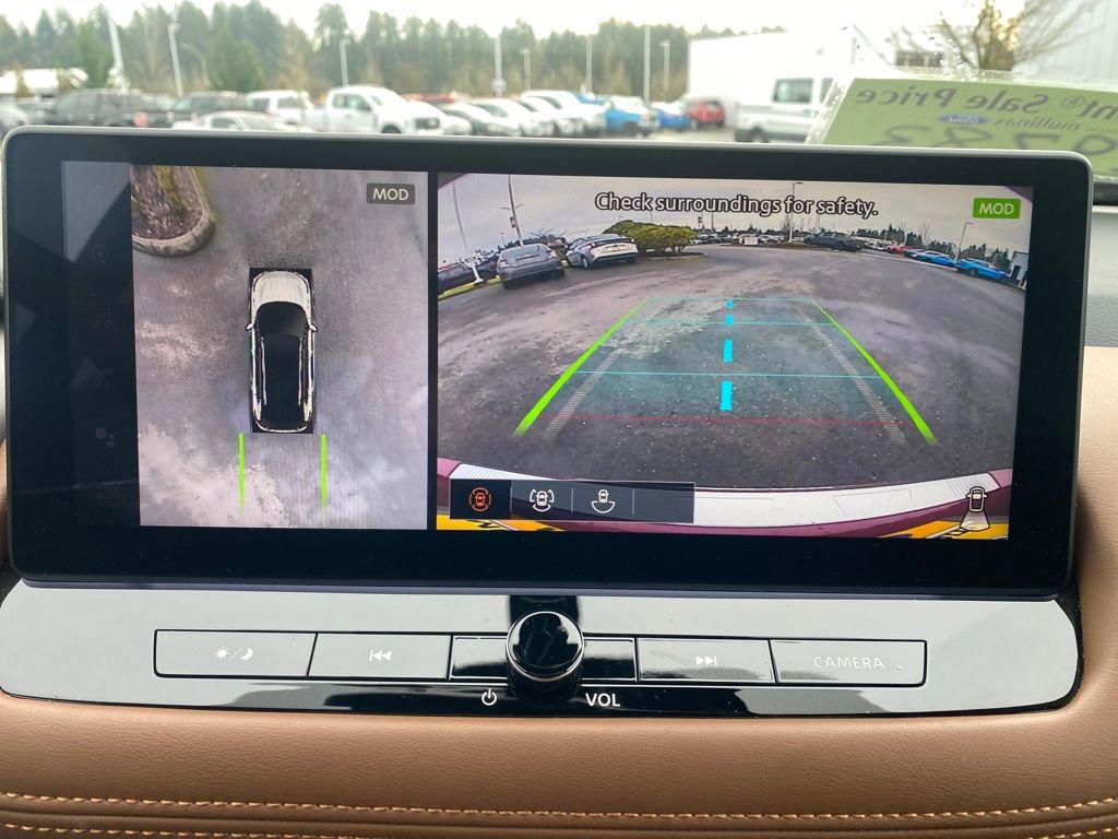 Used 2024 Nissan Rogue Platinum w/ Platinum Premium Package image 30