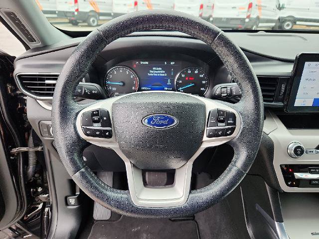 Certified 2023 Ford Explorer XLT w/ Equipment Group 202A AWD/4WD image 19