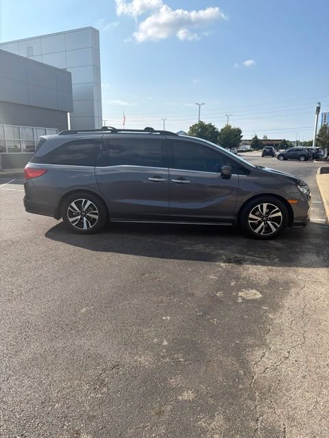 Used 2020 Honda Odyssey Elite image 4