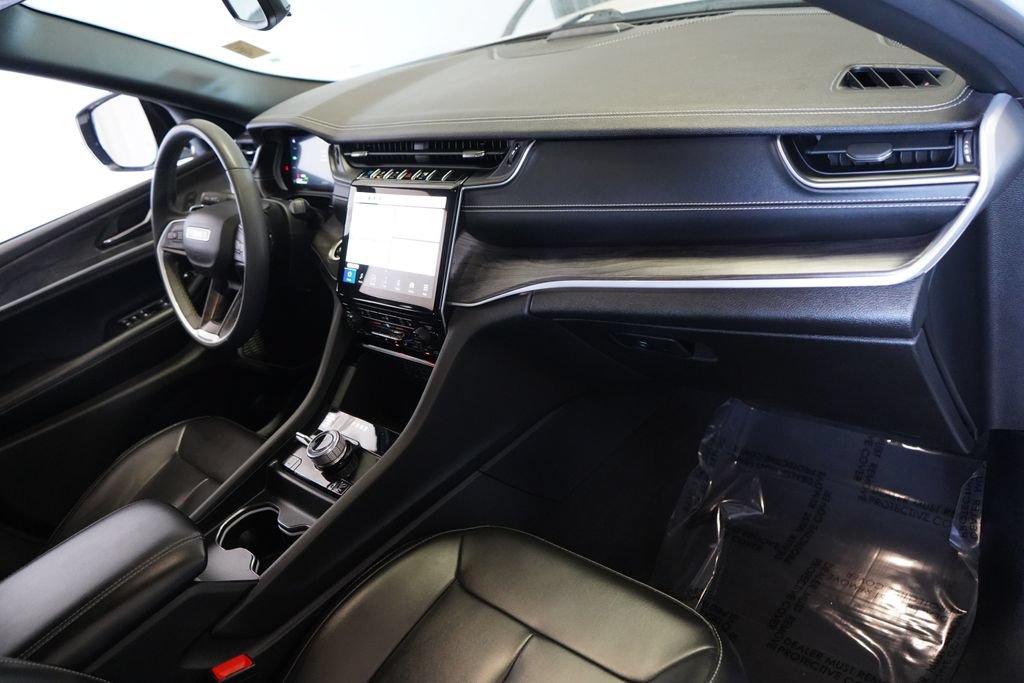 Used 2024 Jeep Grand Cherokee Limited 4xe AWD/4WD image 19