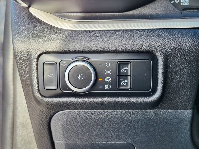 Certified 2023 Ford Explorer XLT w/ Equipment Group 202A image 25