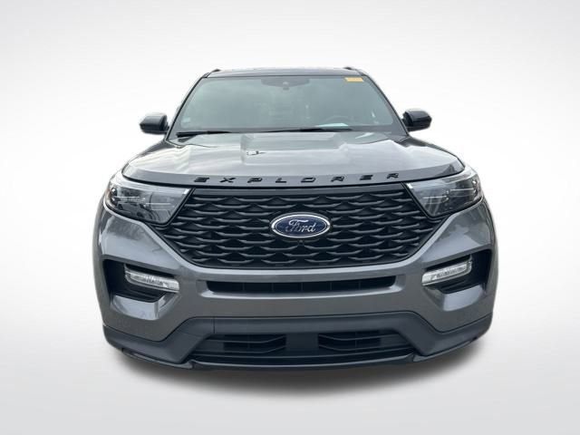 Certified 2022 Ford Explorer ST-Line w/ Class IV Trailer Tow Package image 9