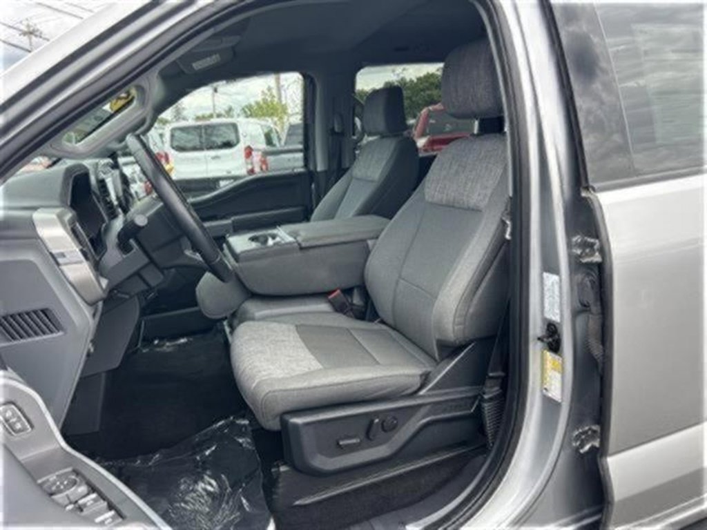 Certified 2022 Ford F150 XLT w/ Equipment Group 302A High image 91