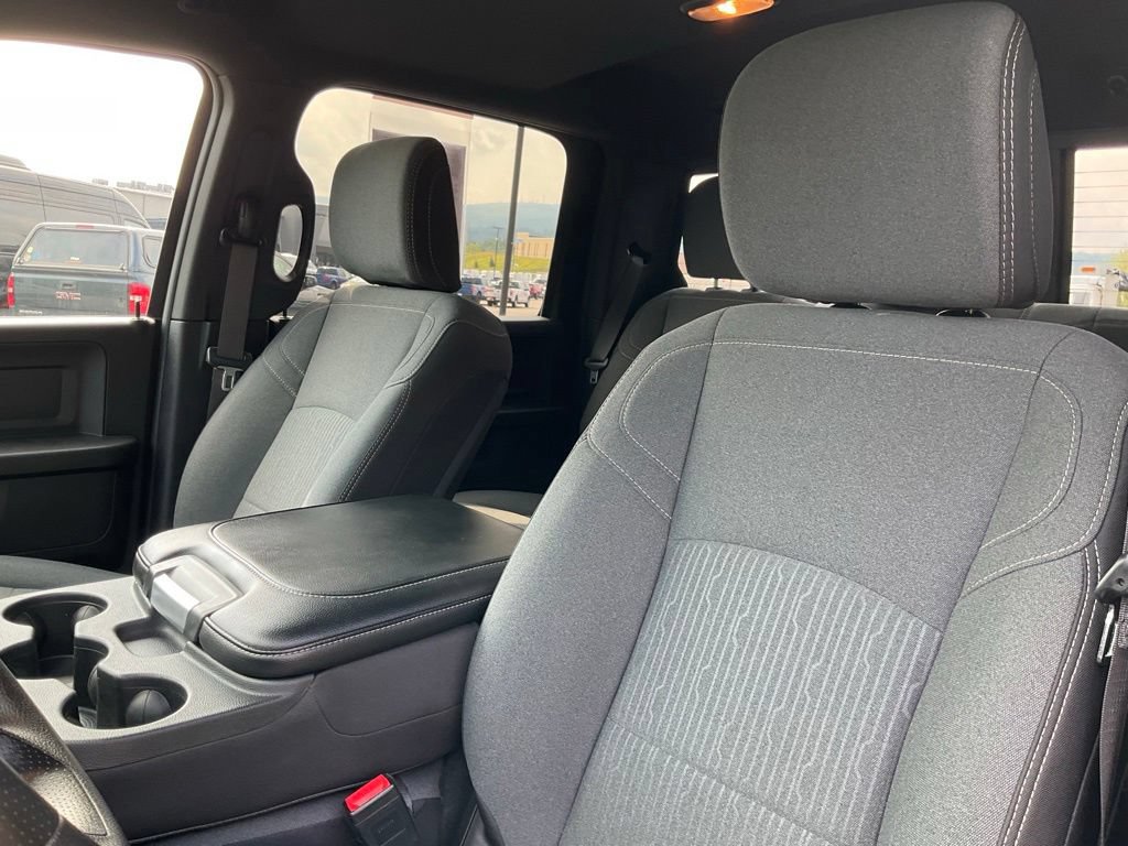 Used 2022 RAM 2500 Tradesman AWD/4WD image 12