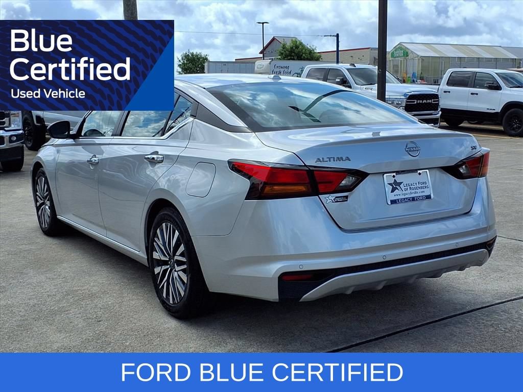 Used 2024 Nissan Altima 2.5 SV FWD image 4