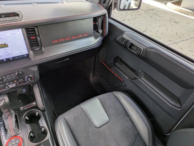 Certified 2025 Ford Bronco Raptor w/ Interior Carbon Fiber Pack AWD/4WD image 16