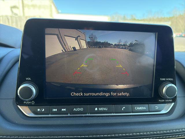 Used 2021 Nissan Rogue S image 22