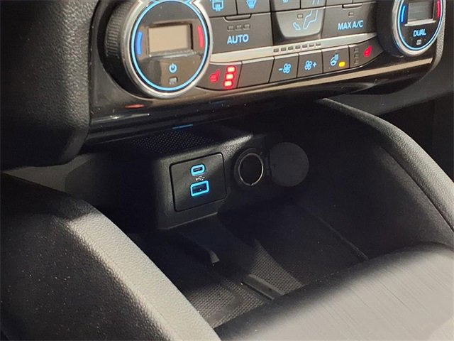 Certified 2021 Ford Escape Titanium w/ Titanium Elite Package image 21