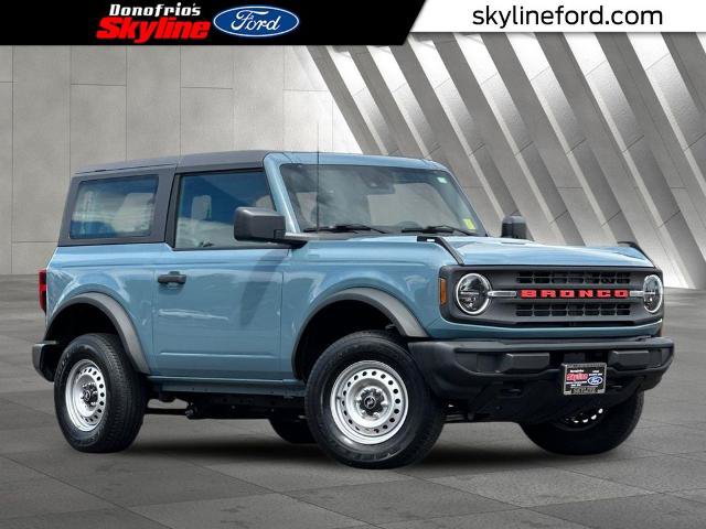 Certified 2023 Ford Bronco 2-Door AWD/4WD image 1