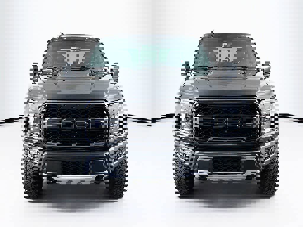 Certified 2019 Ford F150 Raptor w/ Equipment Group 802A Luxury image 8