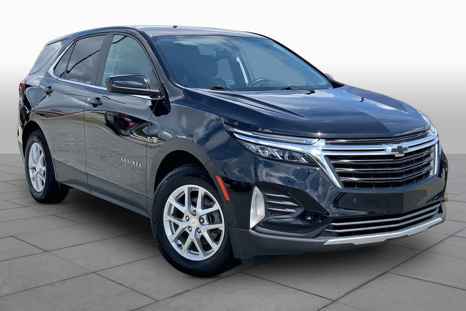 Used 2023 Chevrolet Equinox LT FWD image 3