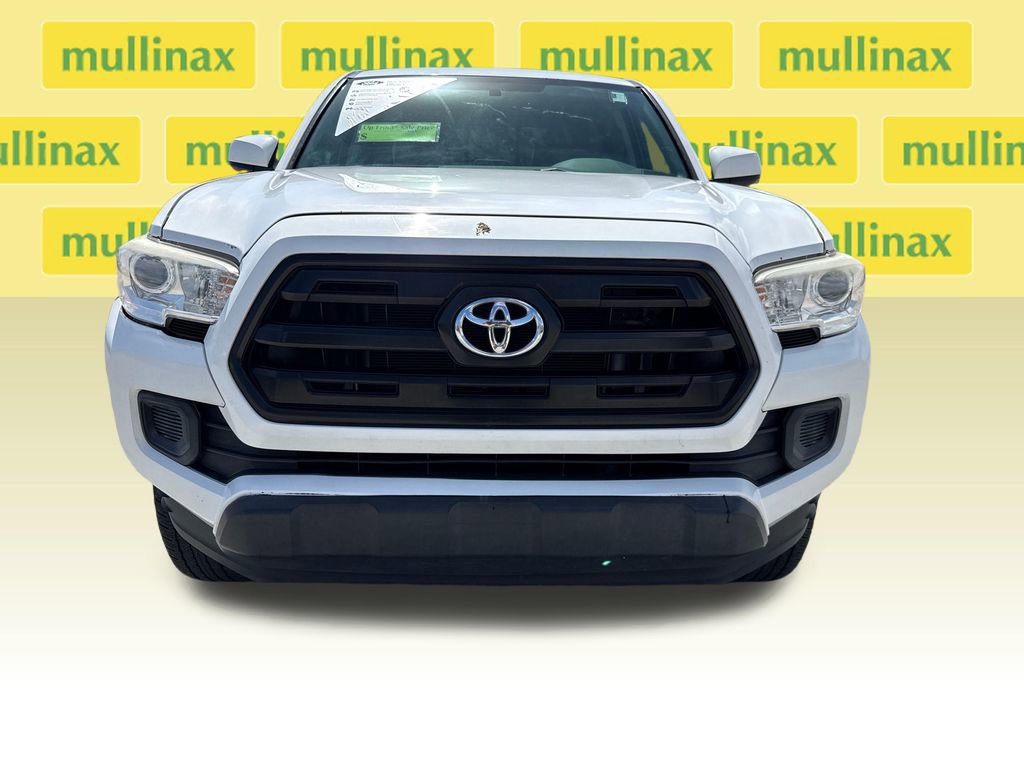 Used 2017 Toyota Tacoma SR image 6