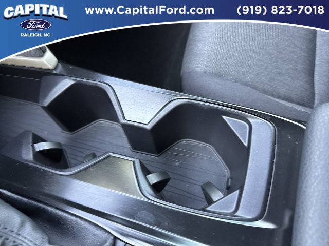 Used 2025 Toyota Camry LE FWD image 31