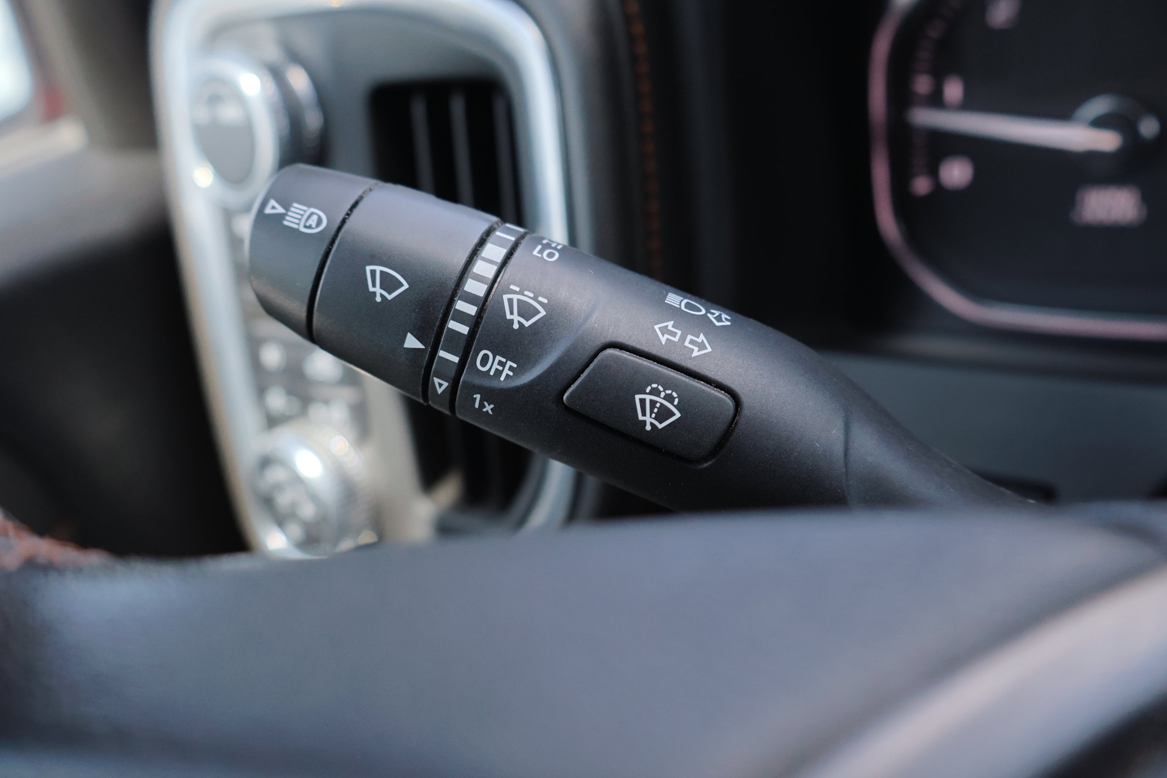 Used 2022 GMC Sierra 1500 AT4 w/ Technology Package image 20