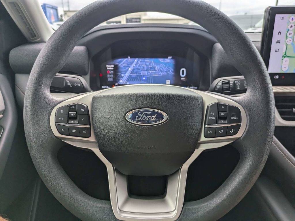 Certified 2026 Ford Explorer Active RWD image 28