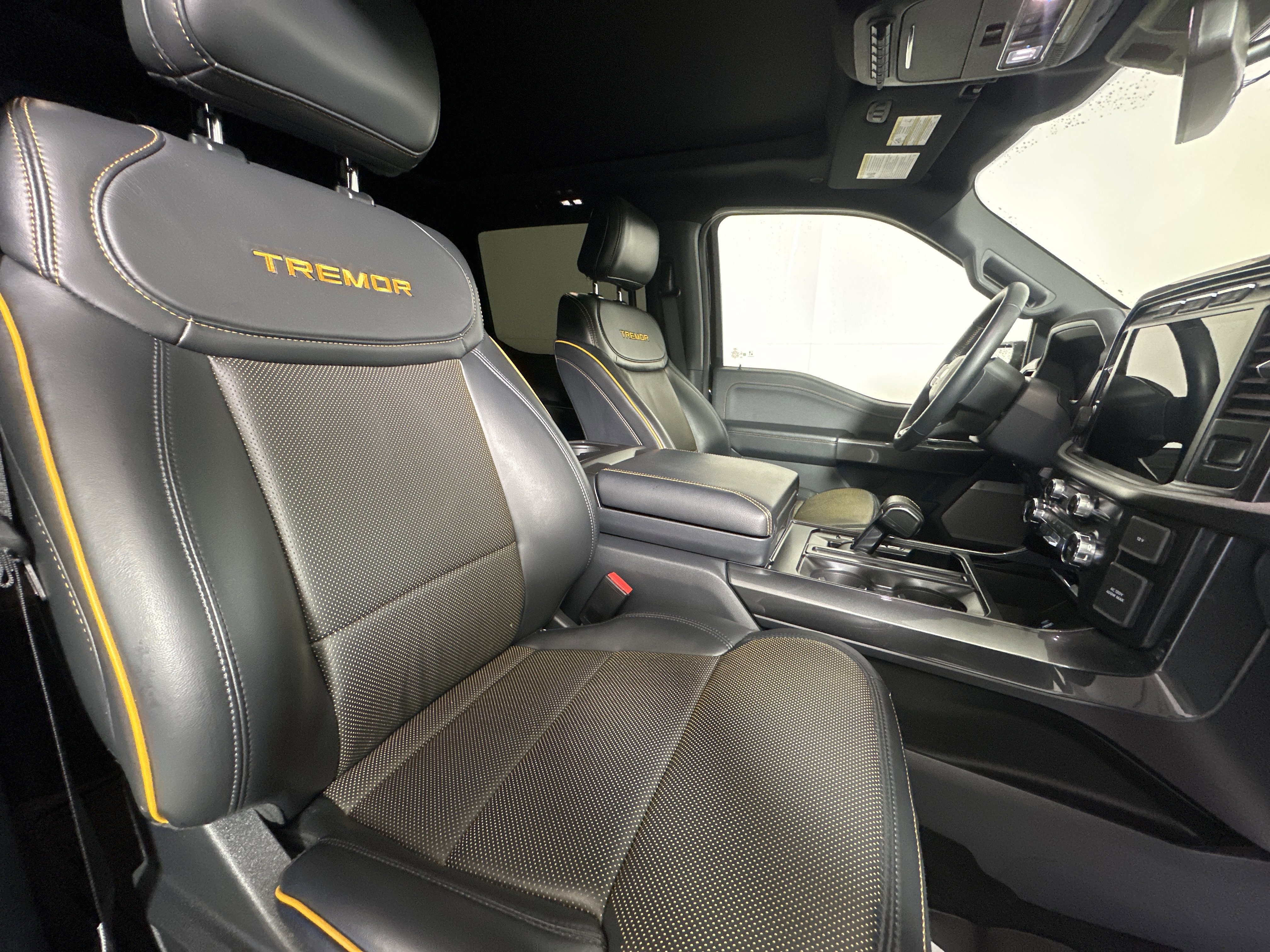 Certified 2022 Ford F150 Tremor w/ Equipment Group 402A High image 27