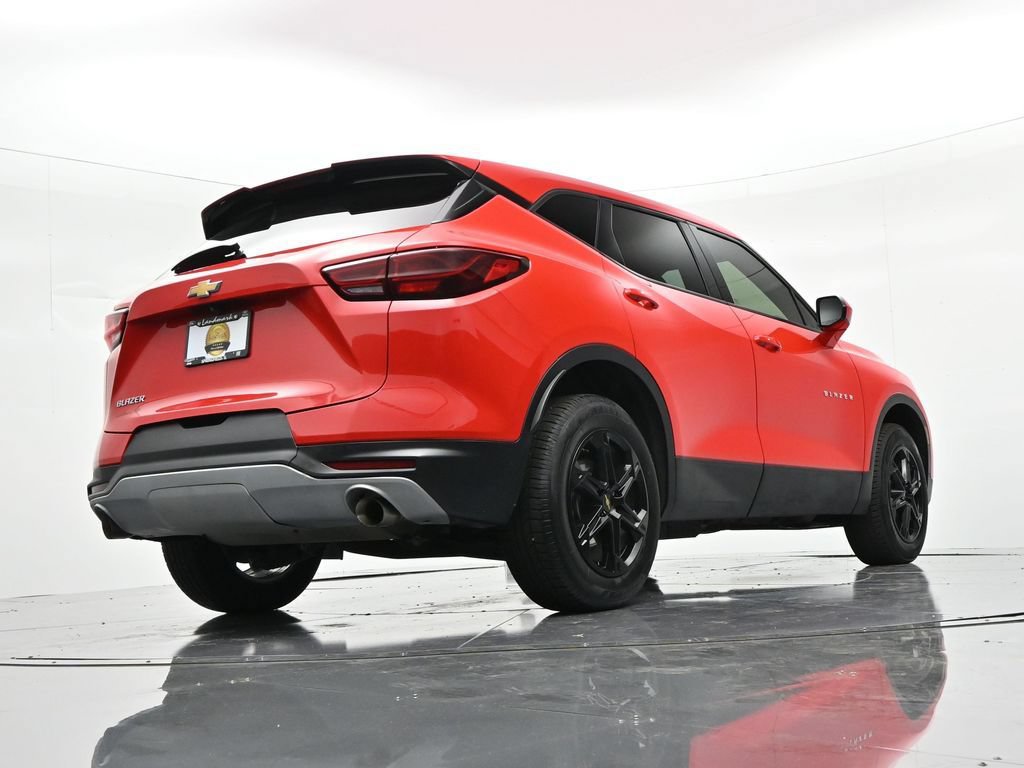 Used 2023 Chevrolet Blazer LT FWD image 28