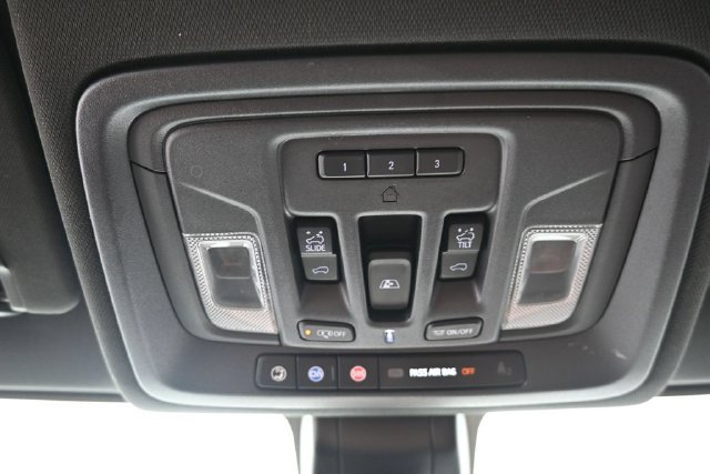 Used 2022 Chevrolet Silverado 1500 High Country AWD/4WD image 28