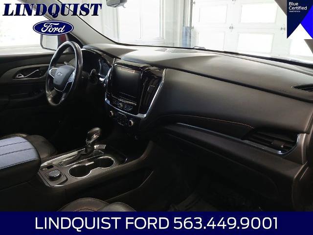 Used 2021 Chevrolet Traverse RS w/ LPO, Cargo Package image 17