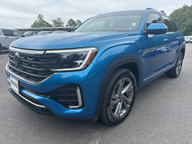 Used 2024 Volkswagen Atlas Cross Sport SEL R-Line