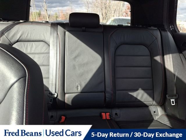 Used 2017 Volkswagen GTI SE image 19