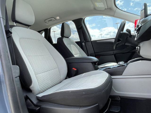 Certified 2023 Ford Escape Active AWD/4WD image 25