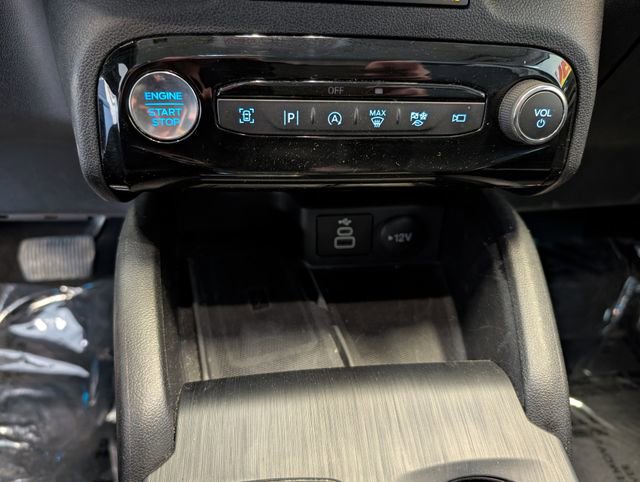 Certified 2024 Ford Escape Platinum AWD/4WD image 23