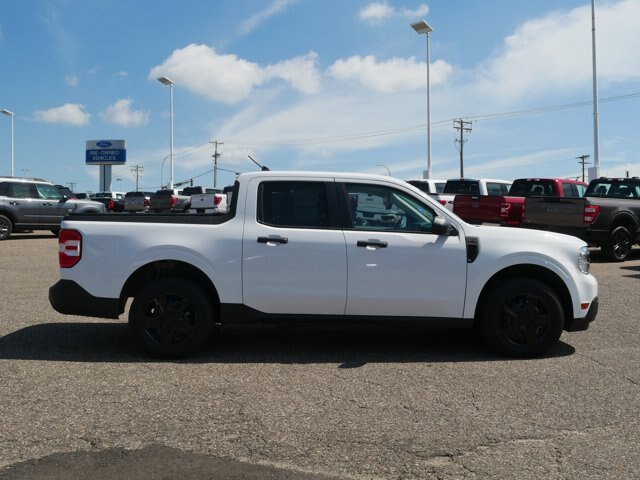 Certified 2022 Ford Maverick XL w/ Equipment Group 100A Standard AWD/4WD image 2