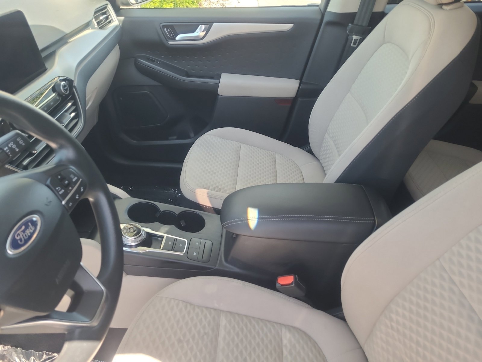 Certified 2020 Ford Escape SE AWD/4WD image 15