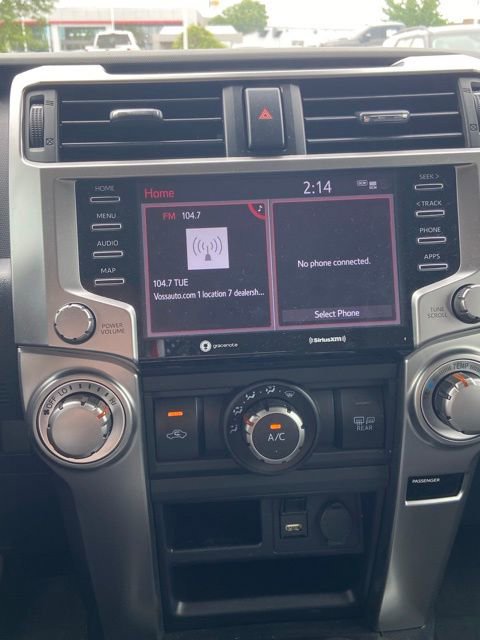 Used 2022 Toyota 4Runner TRD Sport AWD/4WD image 6
