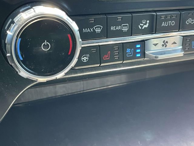 Certified 2022 Ford F150 Lariat w/ Equipment Group 502A High image 25