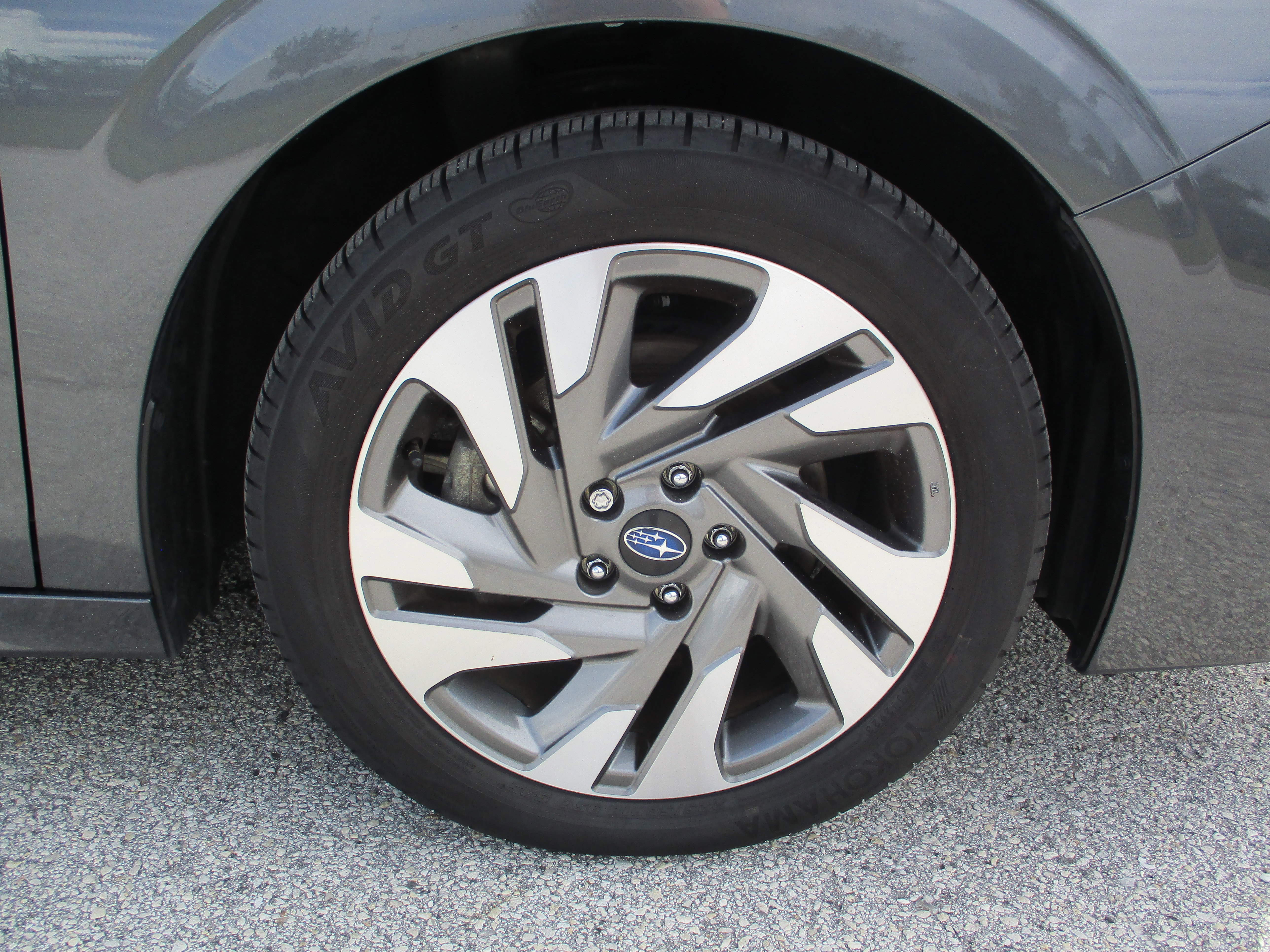 Used 2024 Subaru Legacy Limited image 9