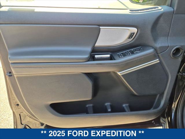 Certified 2025 Ford Expedition Max Active RWD image 10
