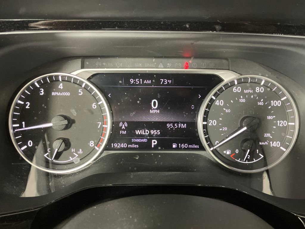 Used 2022 Nissan Pathfinder SV w/ SV Premium Package image 19