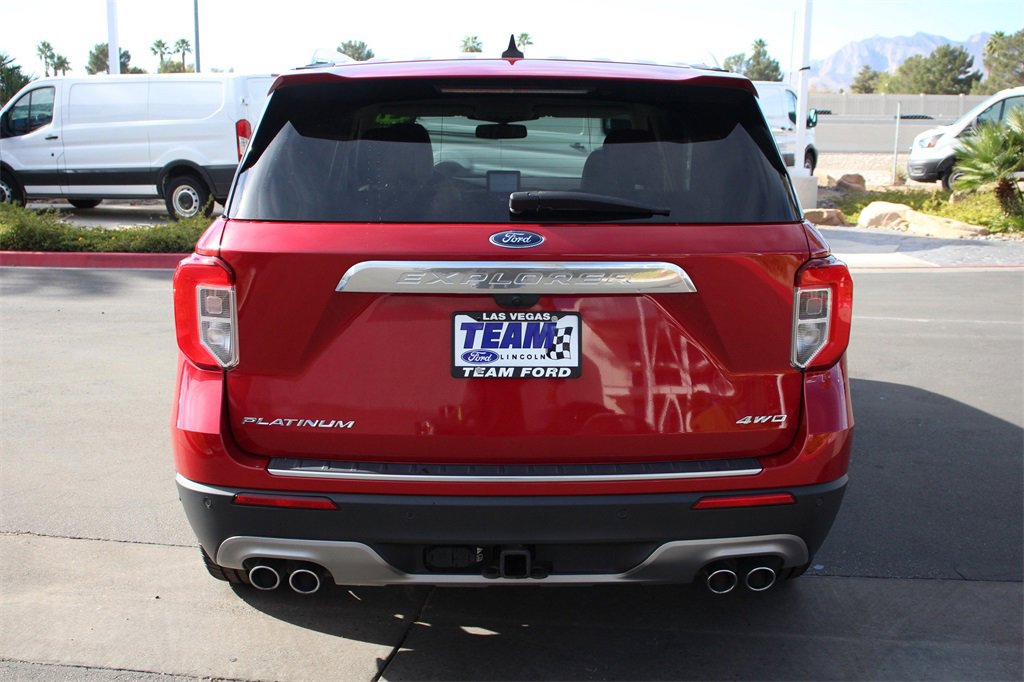 Certified 2021 Ford Explorer Platinum w/ Equipment Group 601A image 7