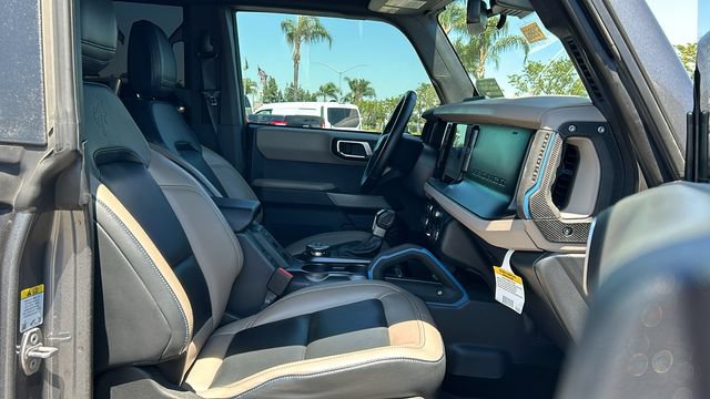 Certified 2023 Ford Bronco Wildtrak AWD/4WD image 11