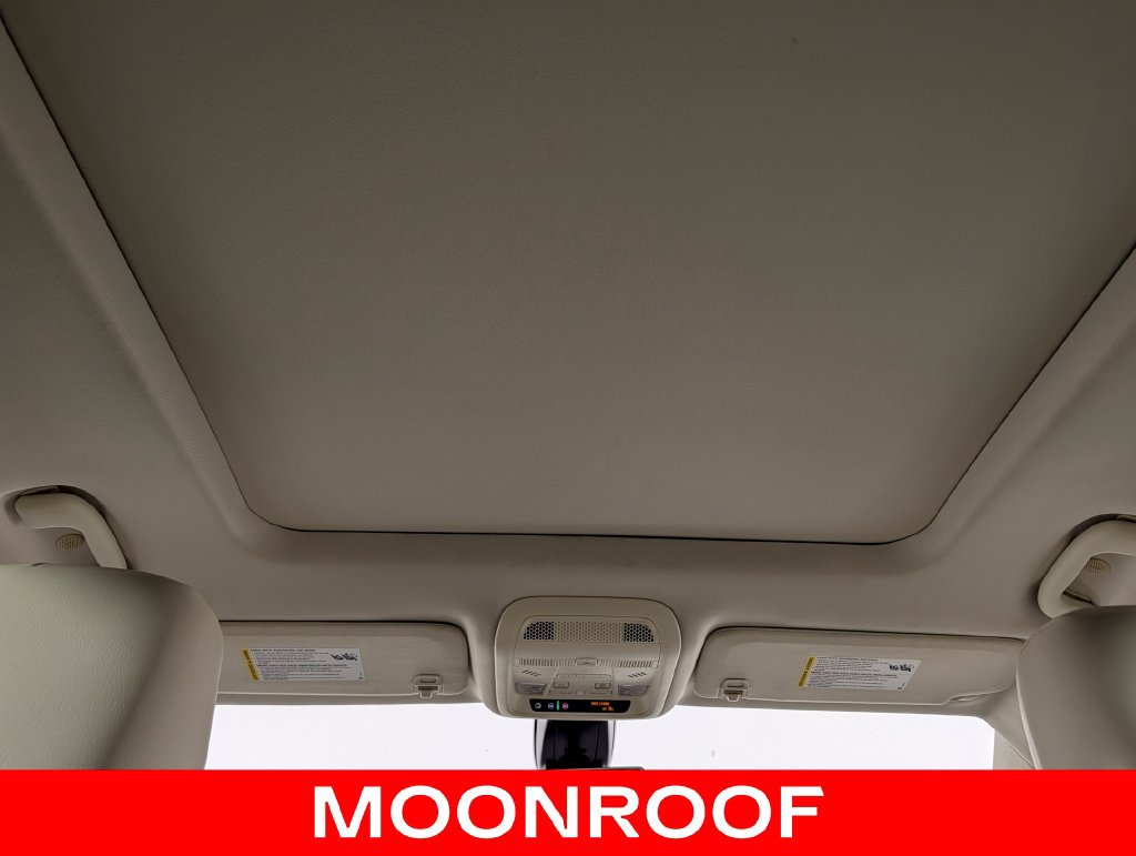 Used 2023 Cadillac XT6 Premium Luxury w/ Technology Package FWD image 15