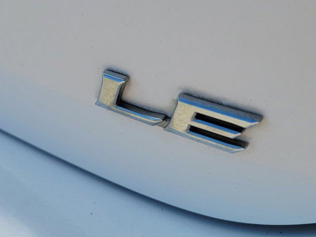 Used 2020 Toyota Camry LE FWD image 10