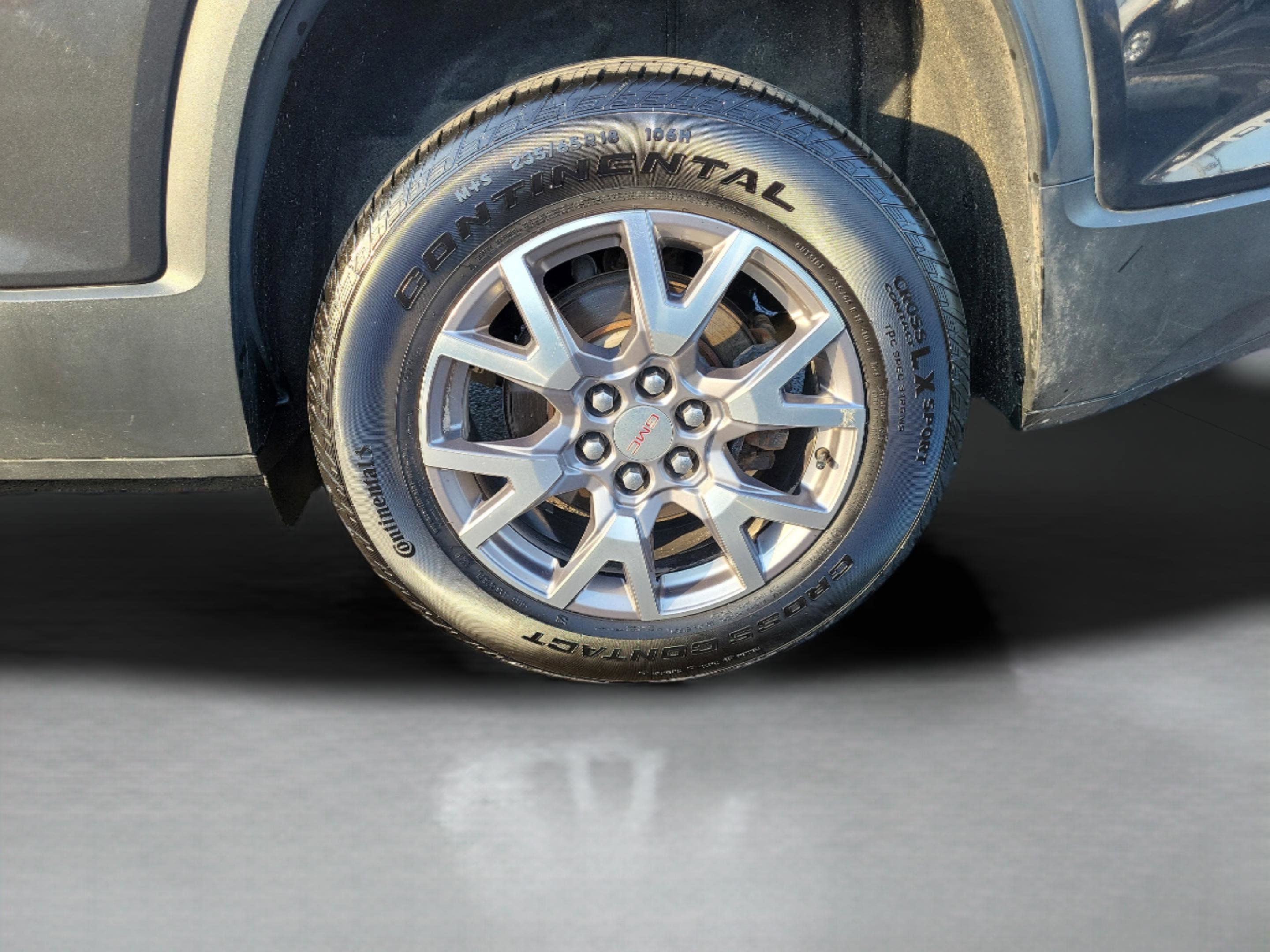 Used 2020 GMC Acadia SLT w/ Premium Package image 32