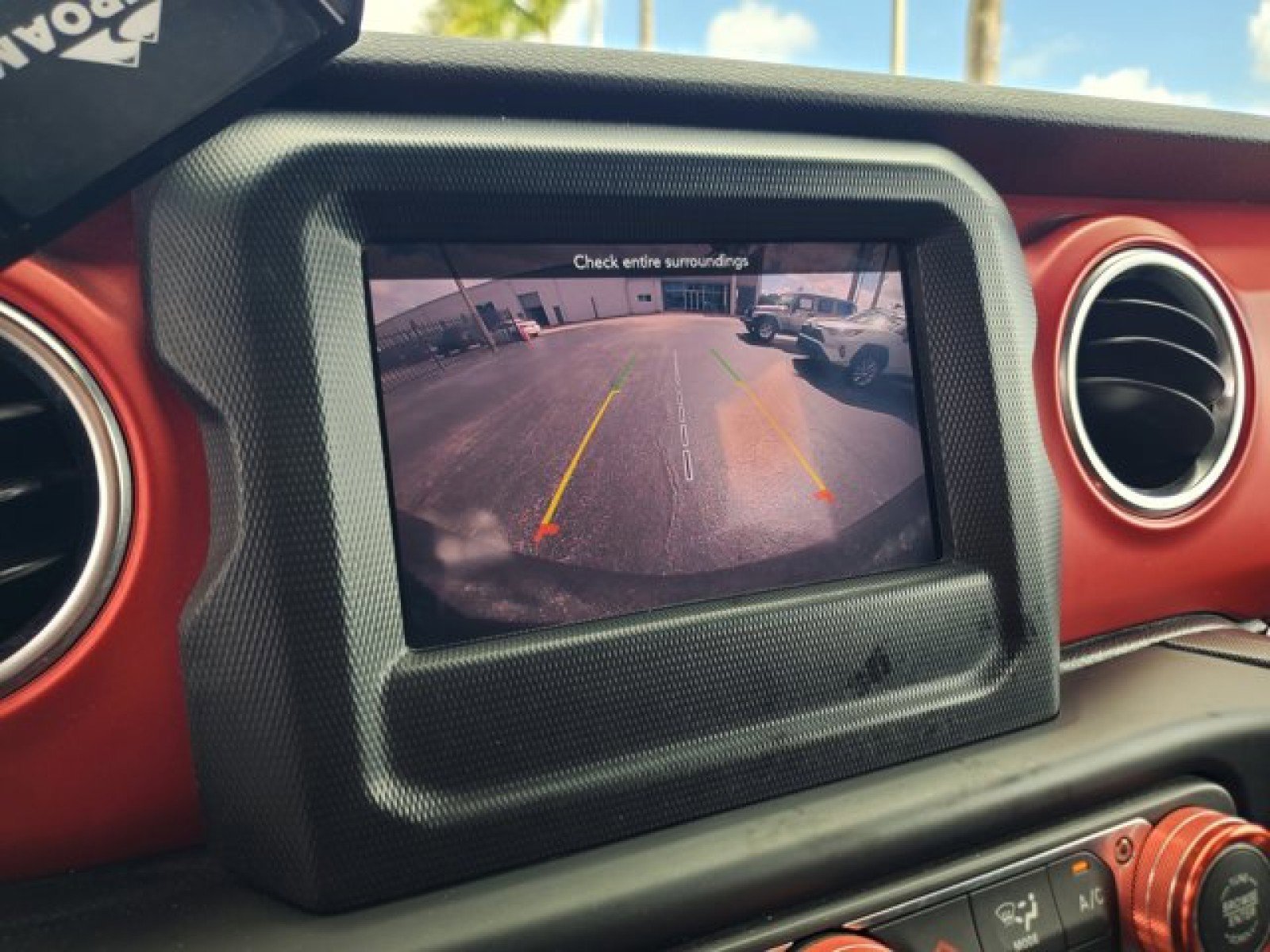 Used 2020 Jeep Wrangler Rubicon AWD/4WD image 19