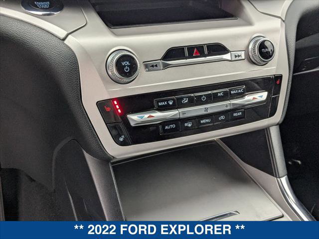 Certified 2022 Ford Explorer XLT w/ Equipment Group 202A image 17