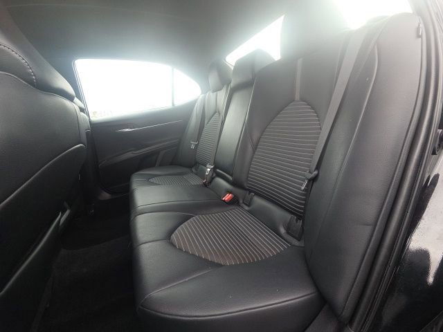 Used 2023 Toyota Camry SE w/ Convenience Package image 14