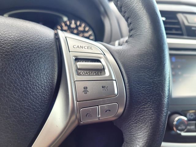 Used 2017 Nissan Altima 2.5 SL w/ 2.5 Technology Package FWD image 24